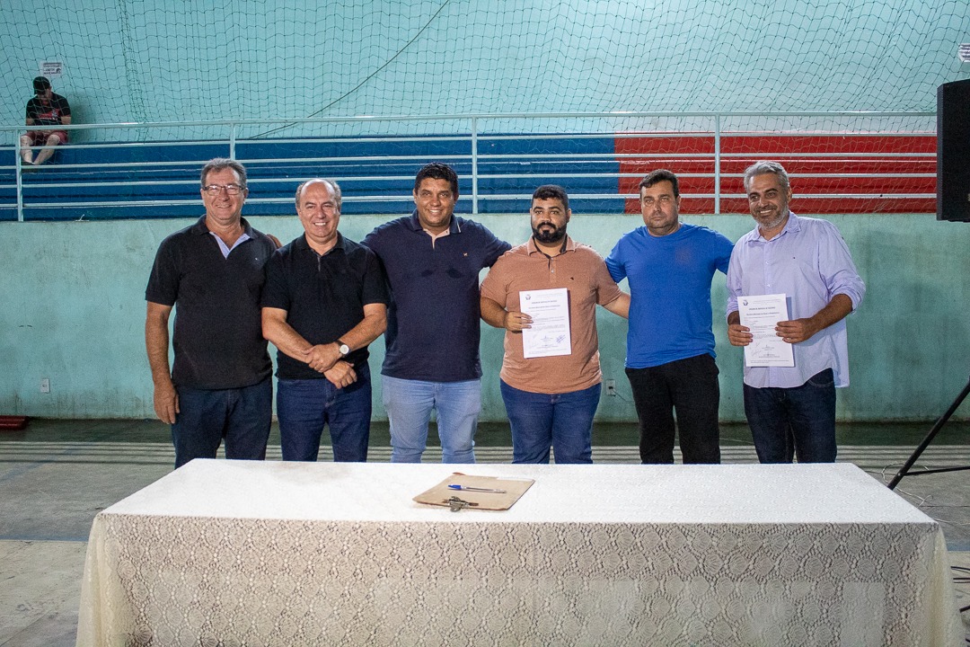 Assinada Ordem de Serviço para ampliação e reforma do ginásio da Praça de Esportes